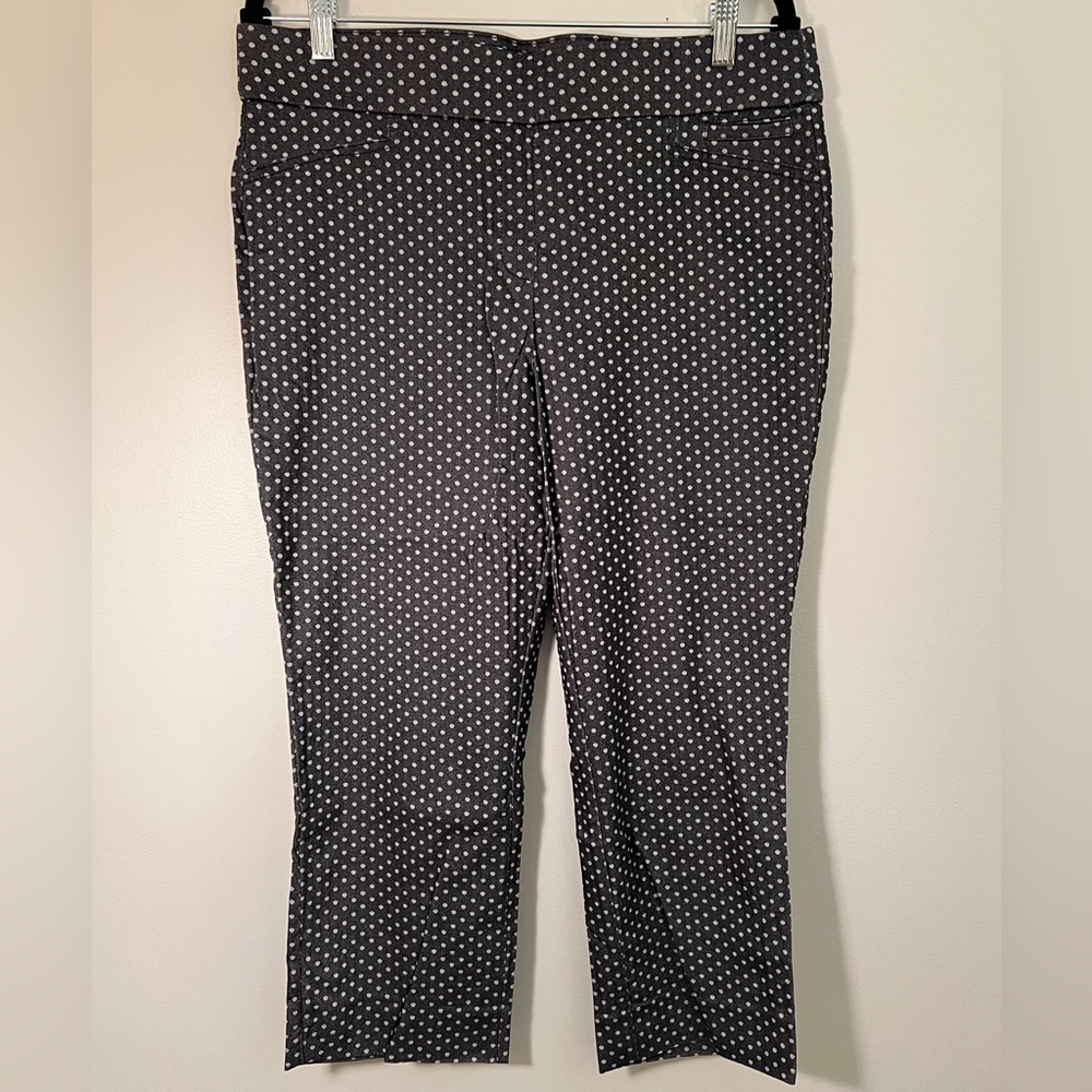 Anne Klein Polka Dot Capris Size 12